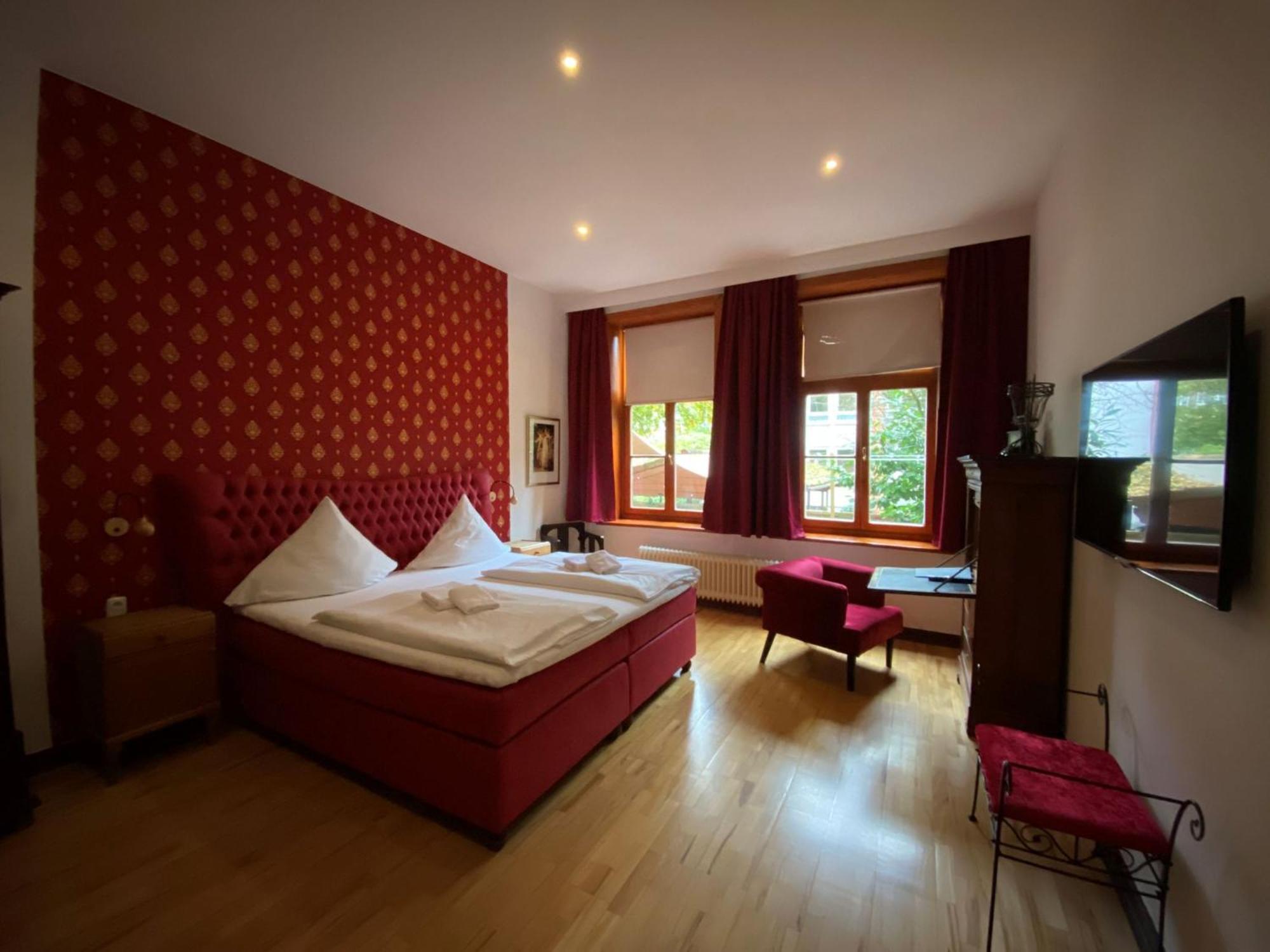 Avalon Bed & Breakfast Themen/- Nichtraucherhotel Hannover Ngoại thất bức ảnh