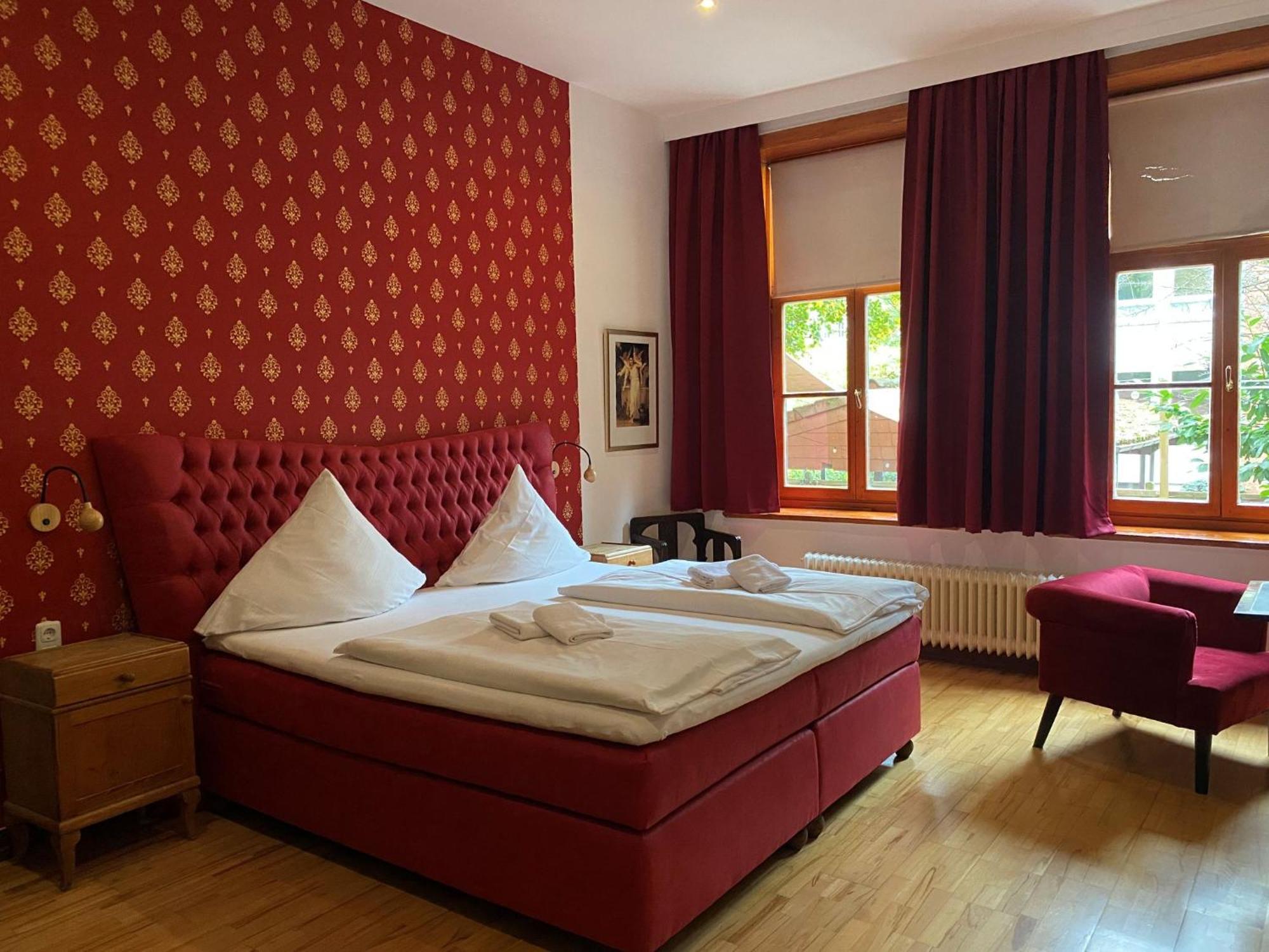 Avalon Bed & Breakfast Themen/- Nichtraucherhotel Hannover Ngoại thất bức ảnh